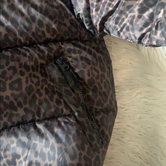 American eagle cheetah print puffer jacket sz xs - Picture 6 of 11